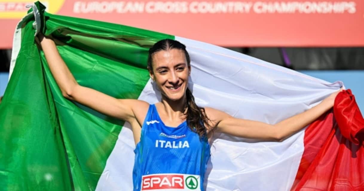 https://sport.sky.it/assets/images/00b86f81b5f43b63013cb74abd1fb73f2aaf6d9a/skysport/it/altri-sport/atletica/2025/12/14/atletica-europei-cross-lagoa-battocletti-risultati-oggi/maignan_mascotte_milan_getty_og.jpg?im=Resize,width=1218