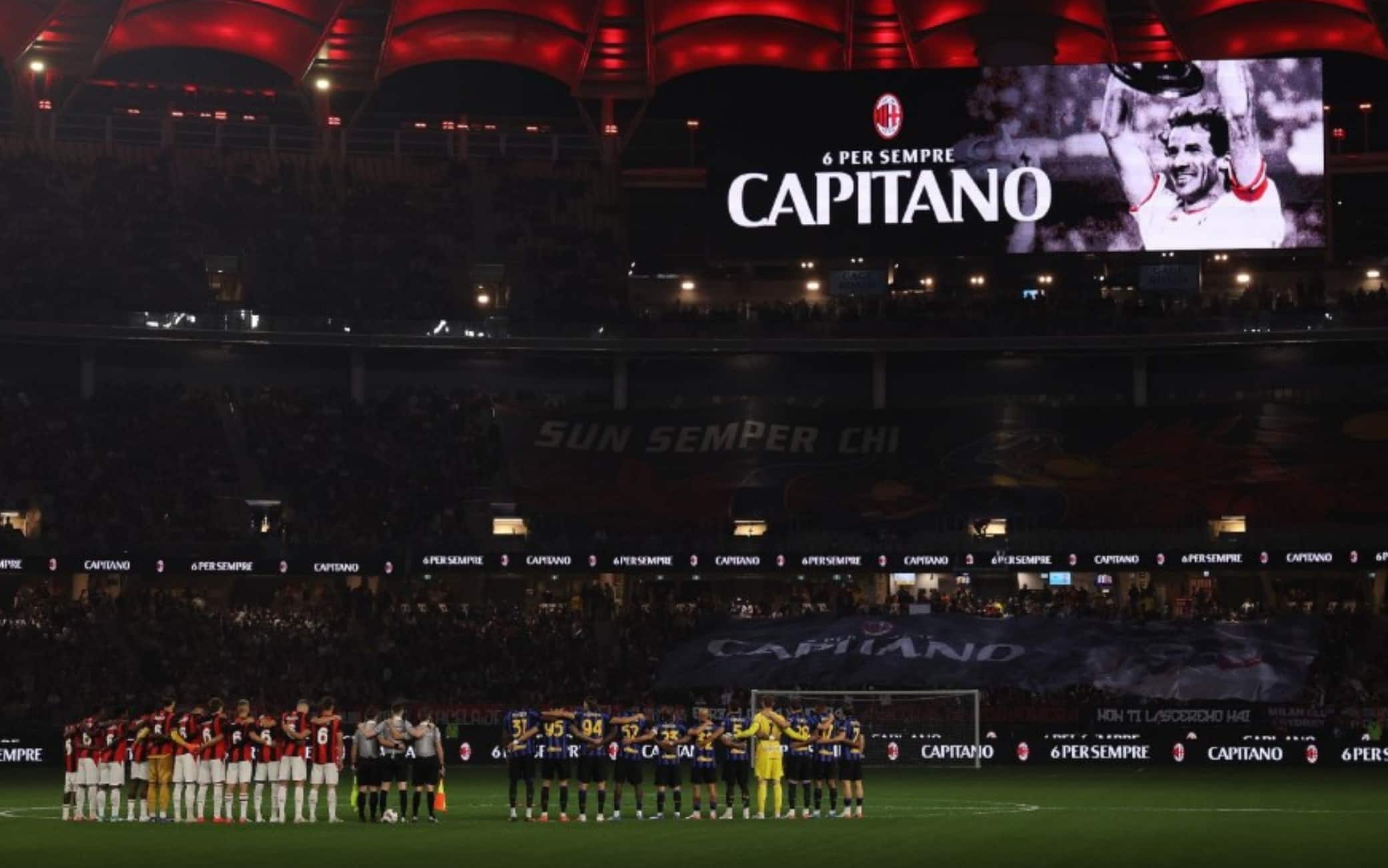 Franco Baresi, l'omaggio in campo prima di Milan-Inter a Perth. FOTO