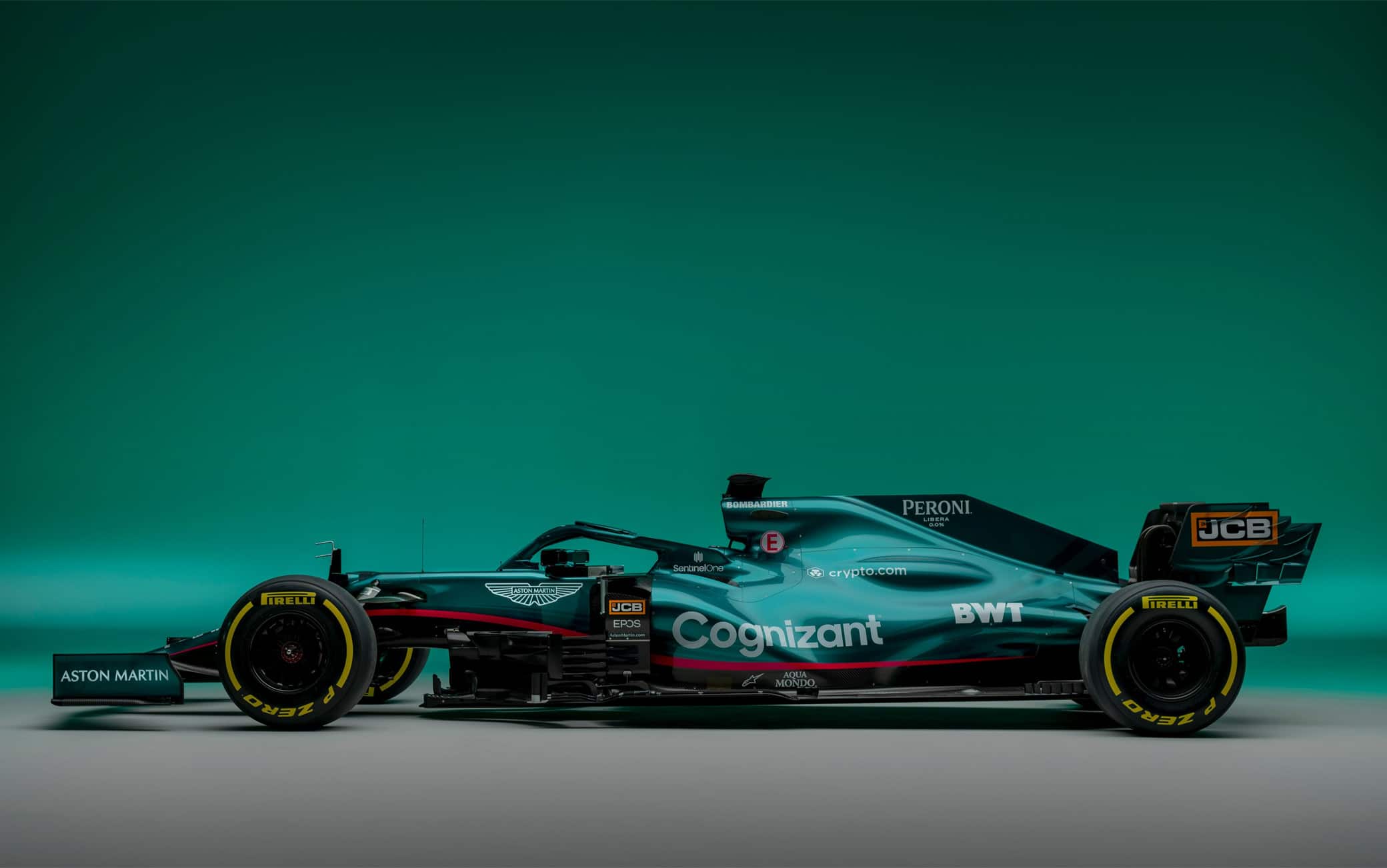 TUTTE LE FOTO DELL'ASTON MARTIN AMR21