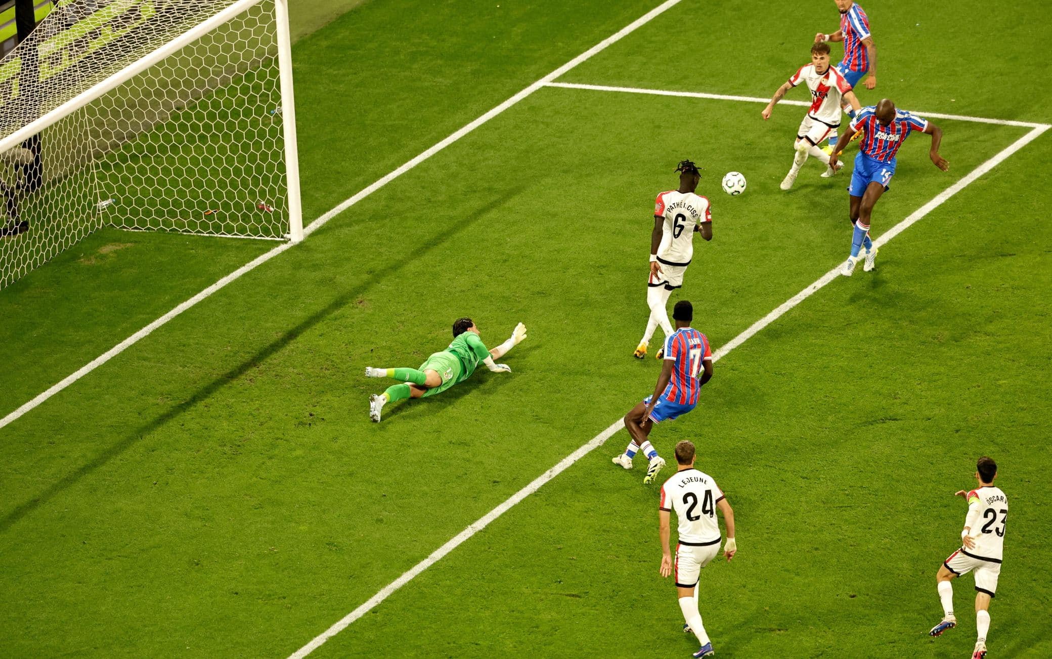 Mateta gol