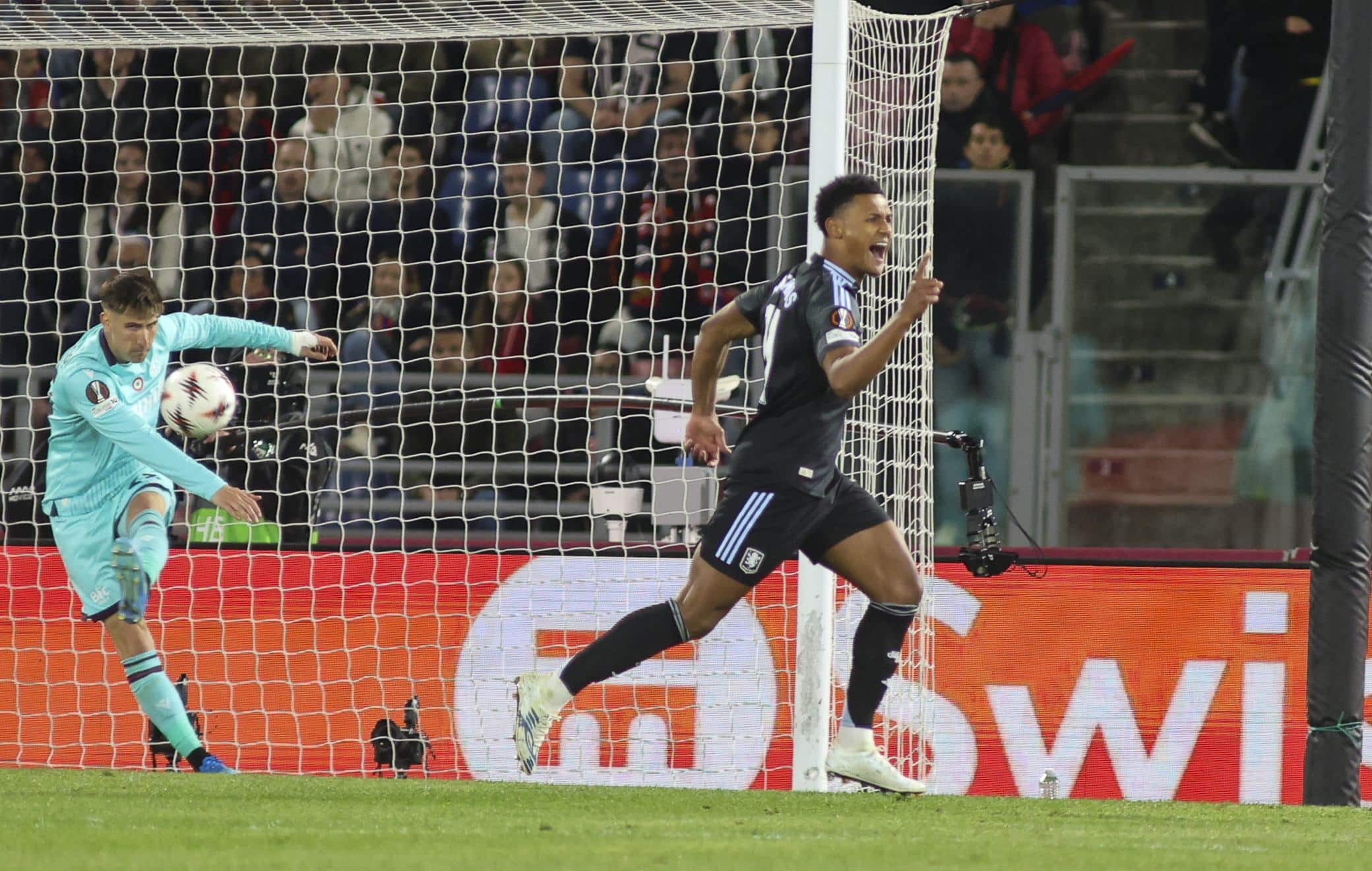Bologna-Aston Villa 1-3: video, gol e highlights