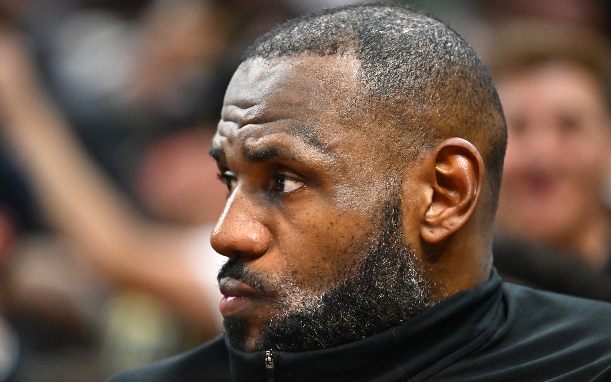 NBA, LeBron da record anche per il taglio di stipendio: nessuno come lui nella storia