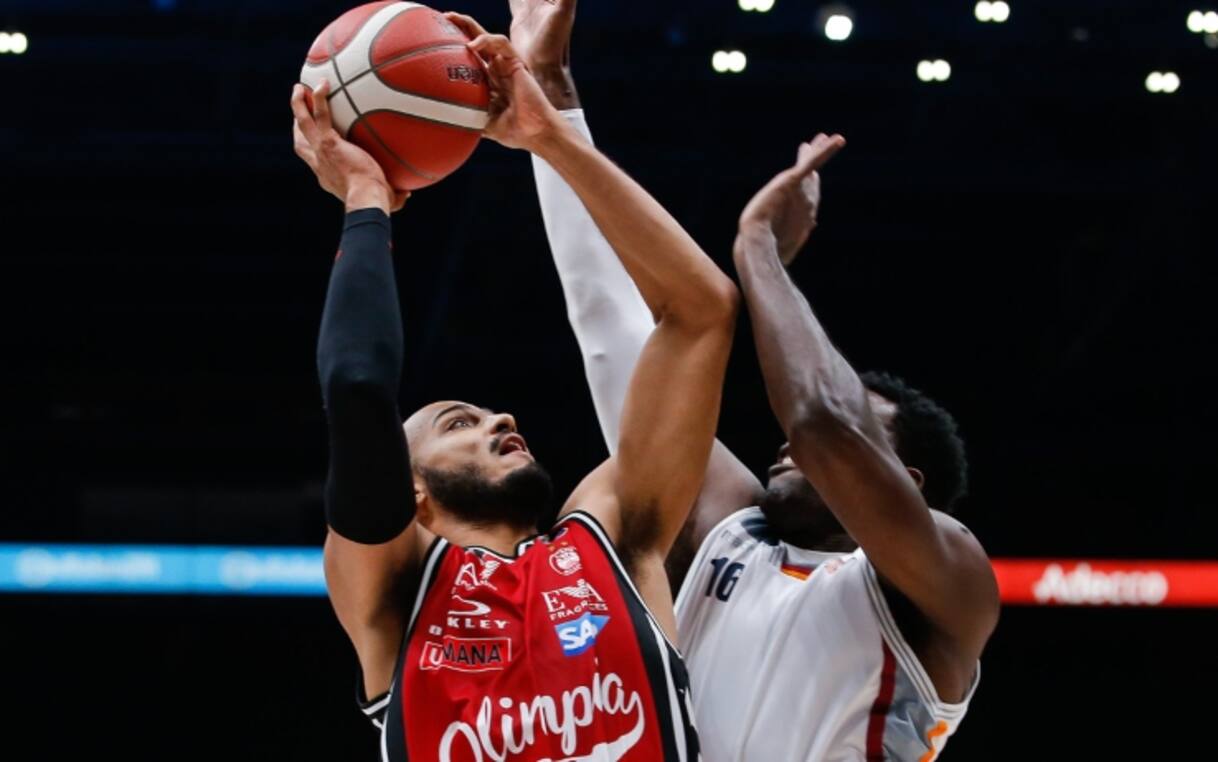 Basket, 4^ giornata Serie A: Milano batte Roma. Successi per Sassari ...