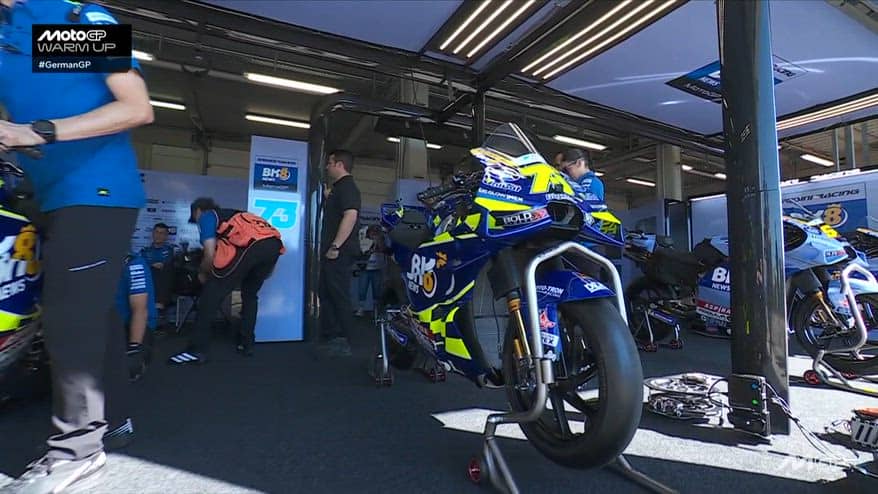 Gresini, A. Marquez in pista con livrea speciale del 2003-04