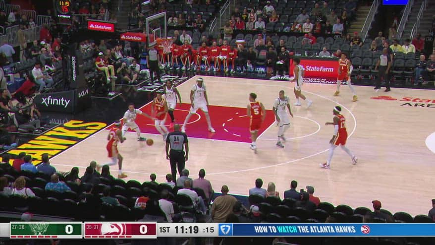 NBA, 30 punti di CJ McCollum contro Milwaukee