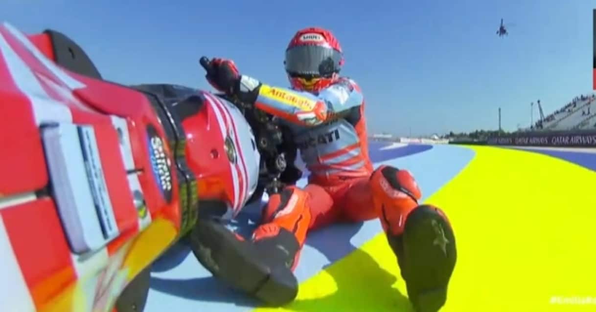 Marquez, caduta nelle qualifiche MotoGP di Misano. VIDEO | Sky Sport