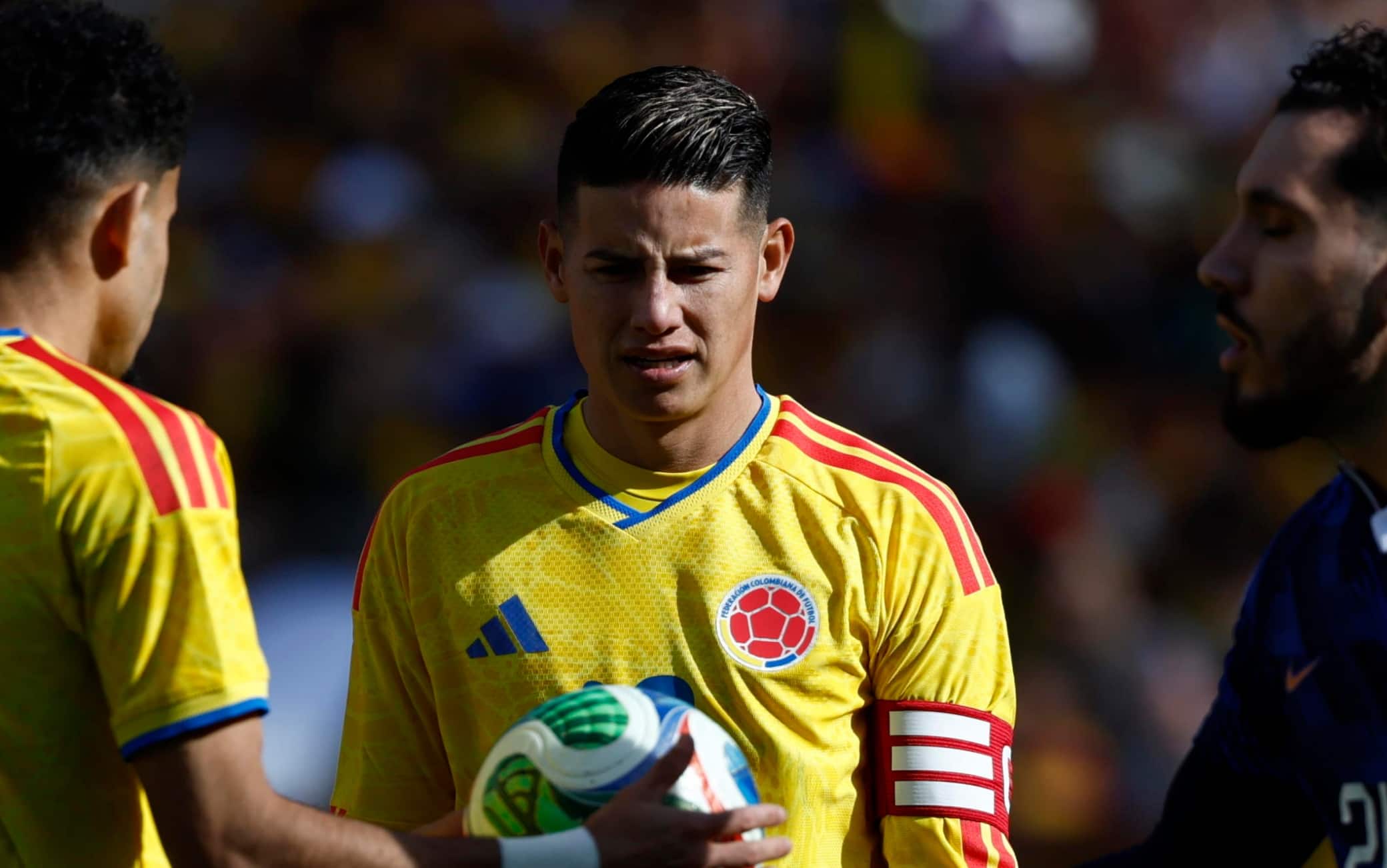 James Rodriguez ricoverato per disidratazione: partecipazione al Mondiale incerta