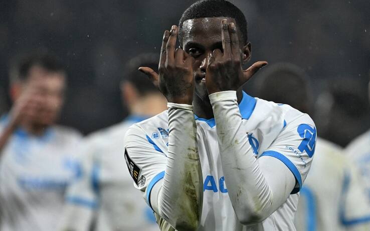 Angers-Marsiglia, il gol di Weah dopo 29 passaggi. Video