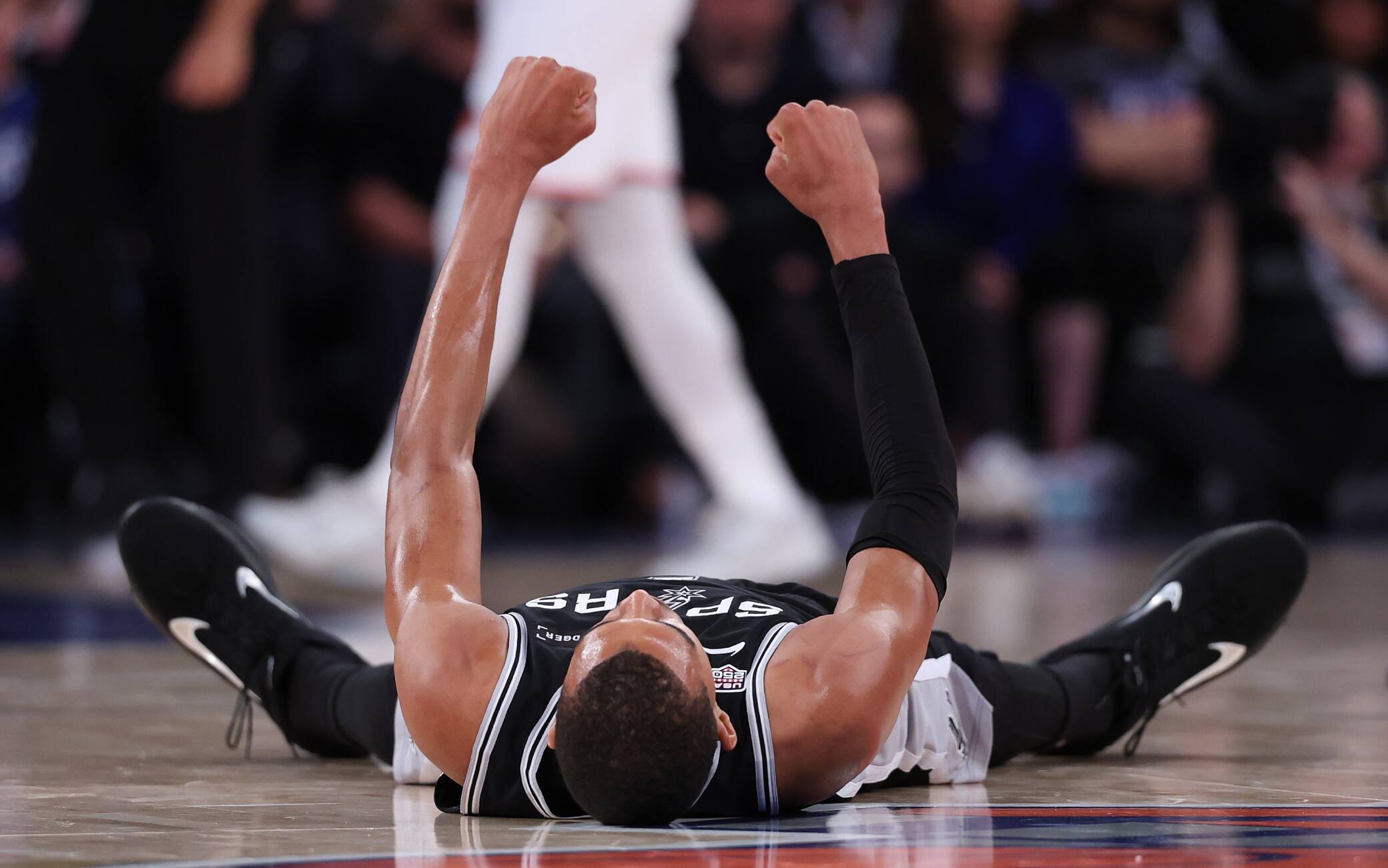 NBA Finals, Victor Wembanyama risponde presente: 32 punti in gara-3. VIDEO