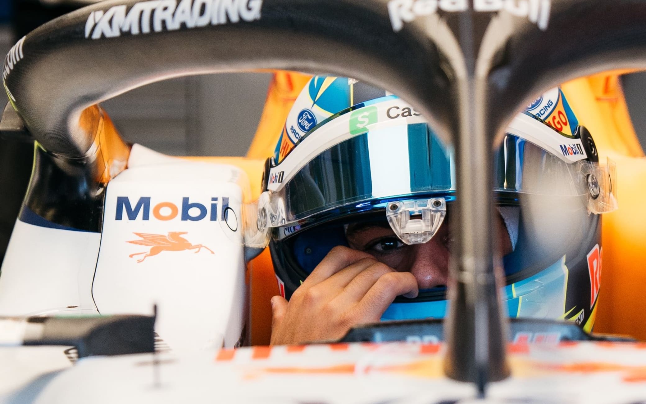 F1