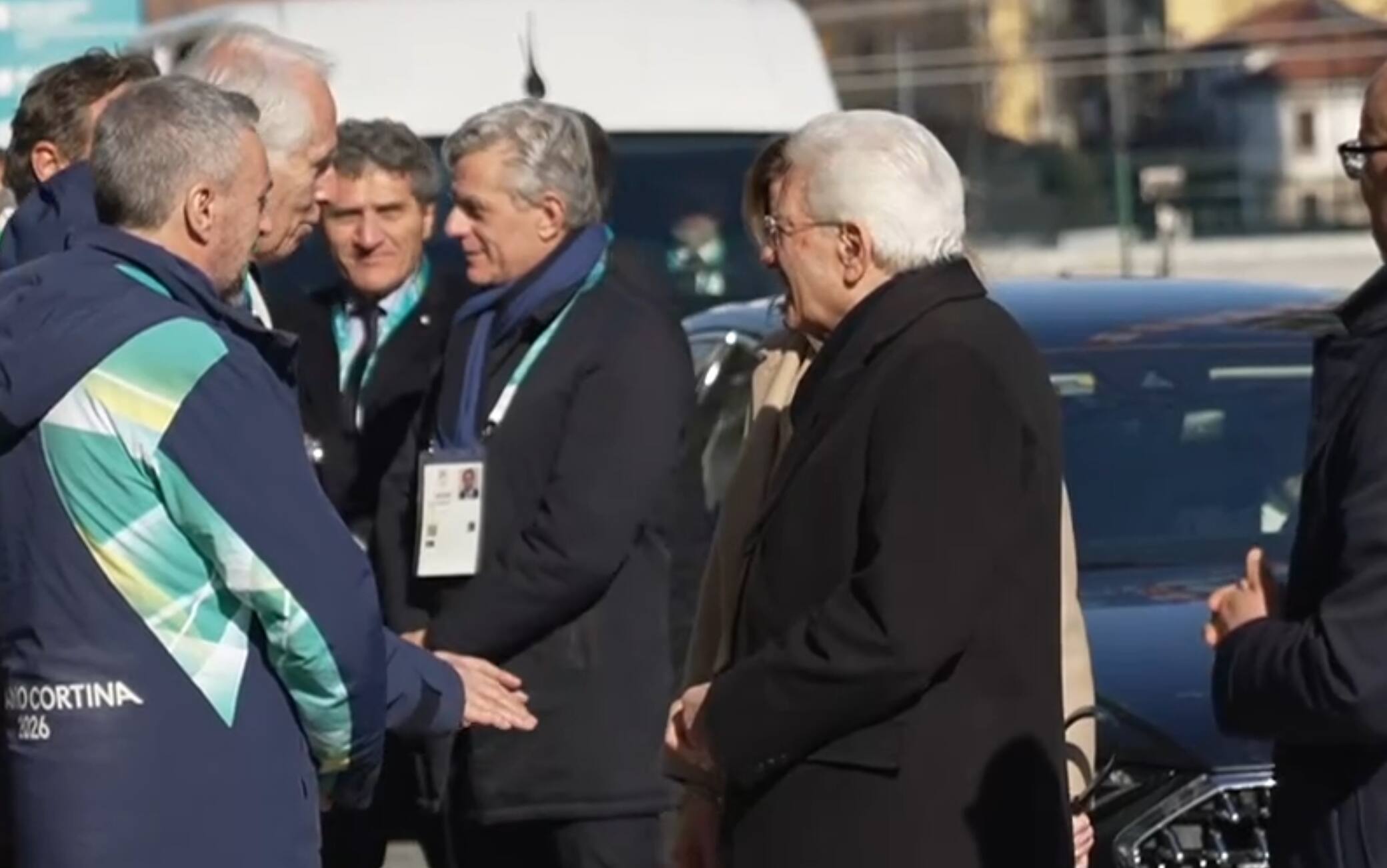 Milano-Cortina, Mattarella visita il Villaggio olimpico