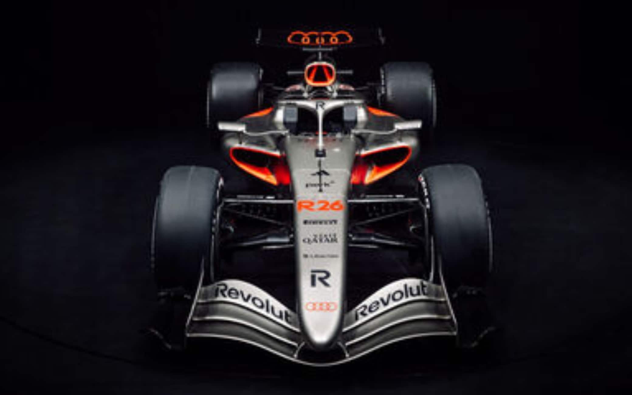 F1, Audi si presenta: la livrea della monoposto per il Mondiale 2026. FOTO e VIDEO