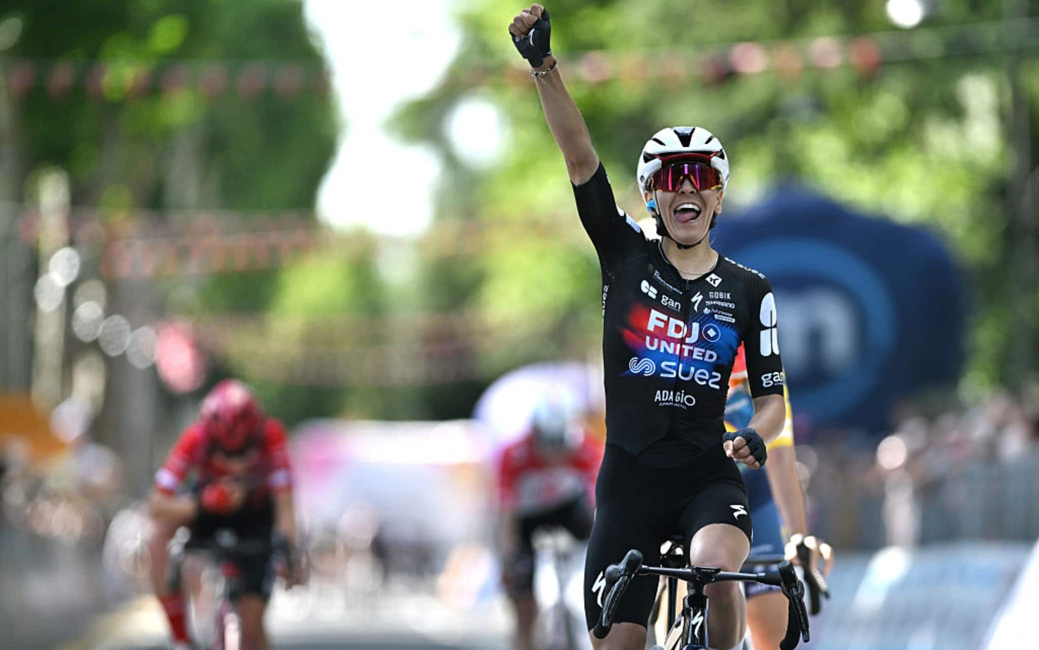 Giro d'Italia Women, Célia Gery vince la 7^ tappa, van der Breggen sempre rosa
