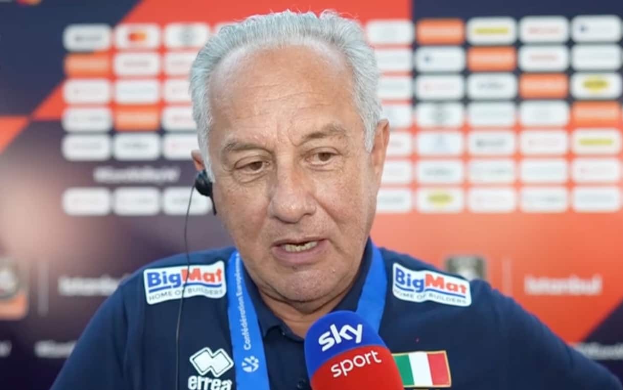 https://sport.sky.it/assets/images/0e44af859c48eb9c3d971b027805996fe42af9ac/skysport/it/volley/video/2026/09/06/italia-turchia-velasco-intervista/Velasco_intervista.jpg?im=Resize,width=1218