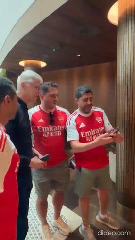 Psg-Arsenal, cresce l'attesa: foto e saluti per Wenger