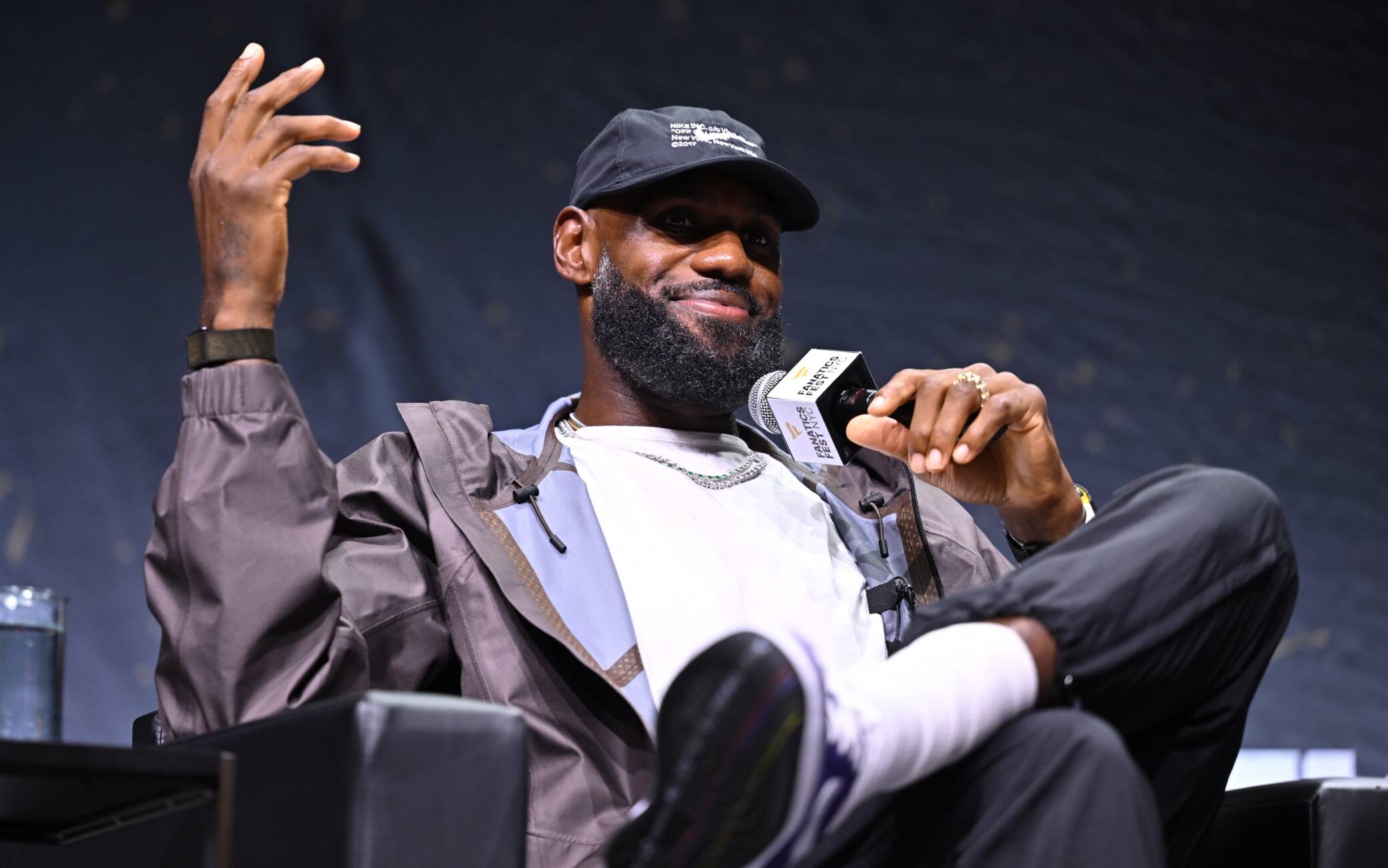 NBA, LeBron: "C'è in lavorazione un documentario sulla mia carriera, sarà elettrizzante"