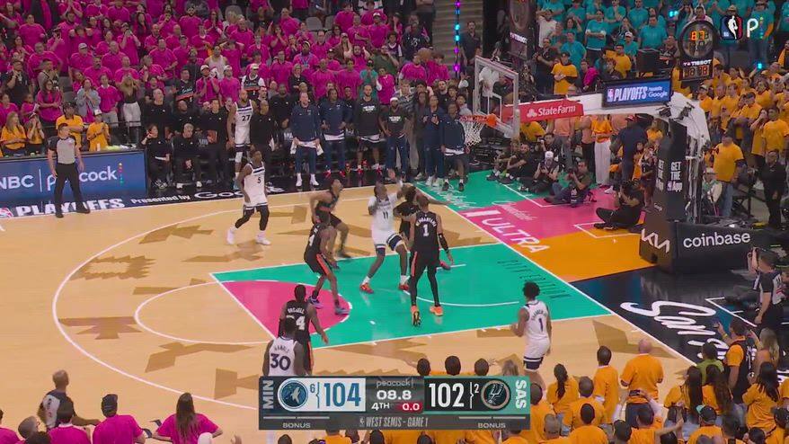 NBA, Champagnie sbaglia il tiro: Minnesota batte gli Spurs