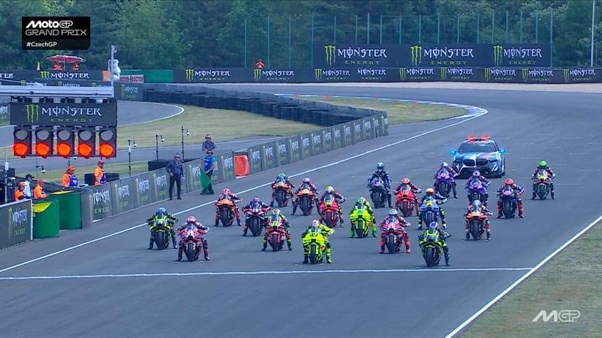 Gp Repubblica Ceca, la partenza della MotoGP