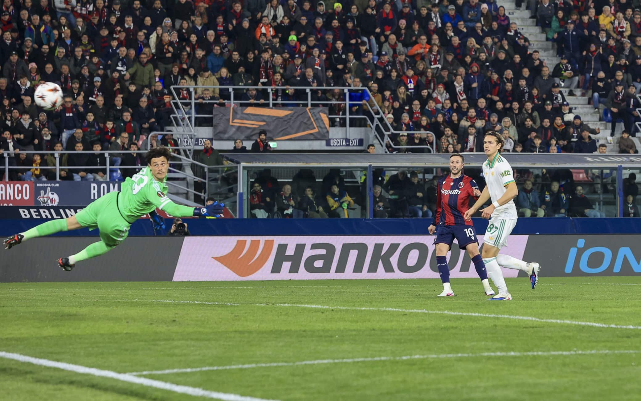 Bernardeschi! Bologna in vantaggio