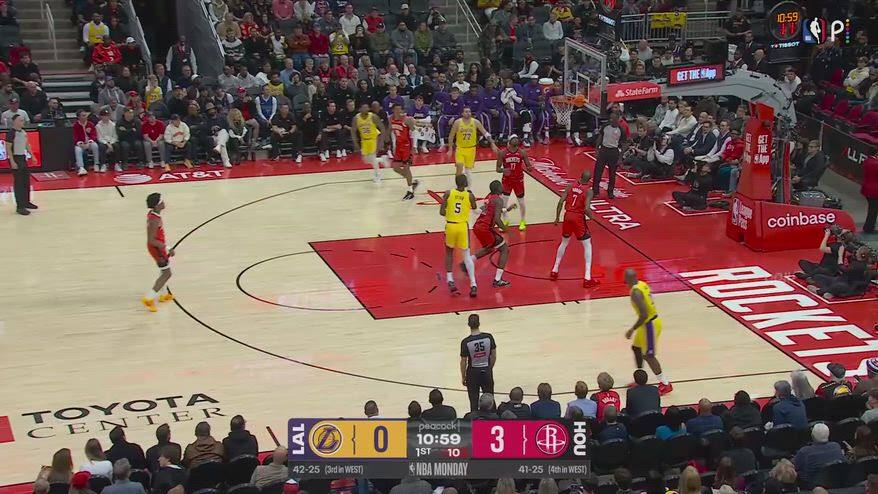 NBA, 36 punti di Luka Doncic contro Houston