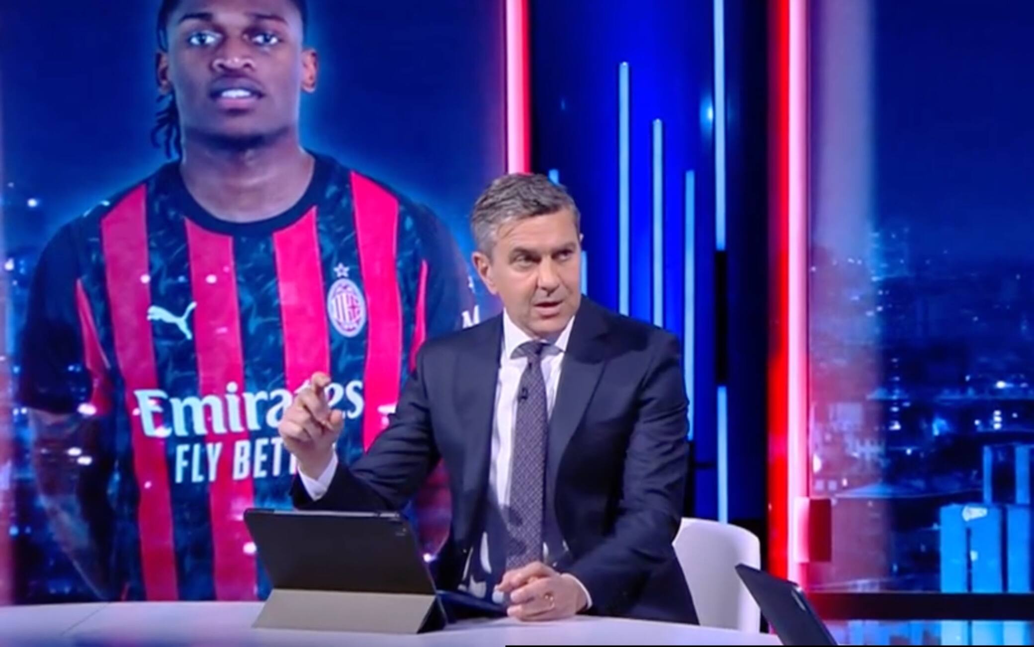 Sky Calcio Club, Costacurta: "Milan, un gioco migliore passa da Leao". VIDEO