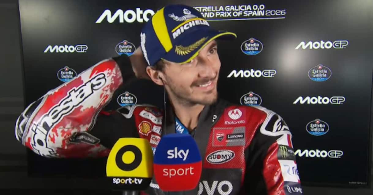 https://sport.sky.it/assets/images/188bb02cfe515cce5efbb49622acd310a8130153/skysport/it/motori/motogp/video/2026/04/25/bagnaia-podio-sprint-race-gp-jerez-intervista-1092922/bagnaia_intv_screen_og.jpg?im=Resize,width=1218