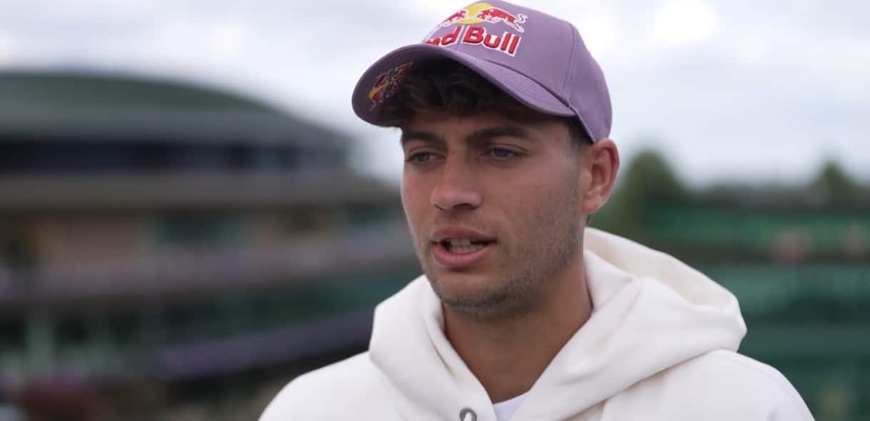 https://sport.sky.it/assets/images/1a7c801a2a72b319880fc8628b89081de857a61b/skysport/it/tennis/video/2026/06/28/cobolli-wimbledon-intervista-video-1108335/og_screen_cobolli.jpg?im=Resize,width=1218