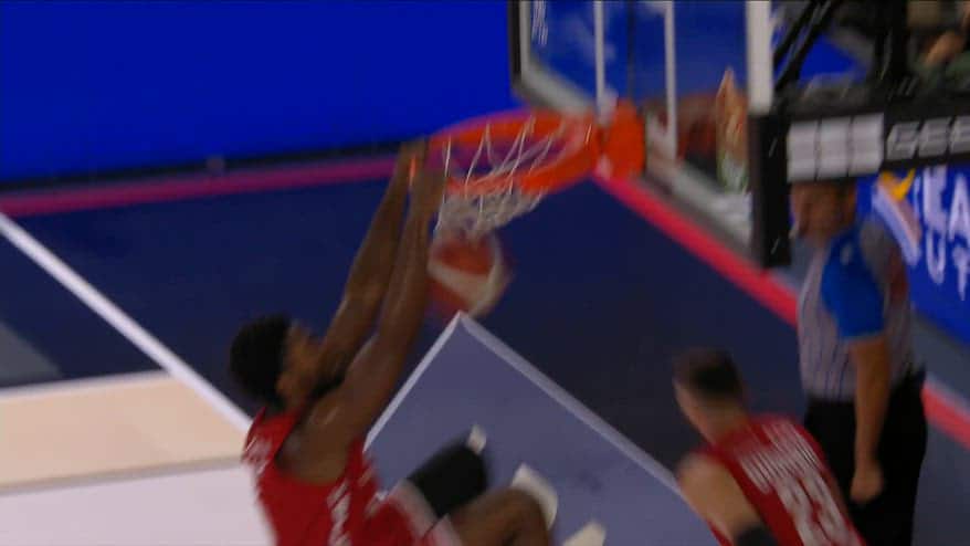 Supercoppa, Moses Wright schiaccia di prepotenza in finale