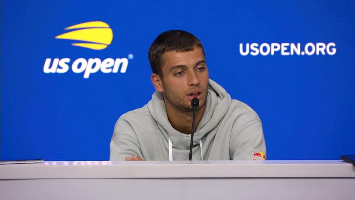 https://sport.sky.it/assets/images/1b8fe320d9686831b2dfbf8978a43def303b28d5/skysport/it/tennis/video/2026/09/05/1122364_1788644548364_thumb_494.0000001_1788645191811.jpg?im=Resize,width=1218
