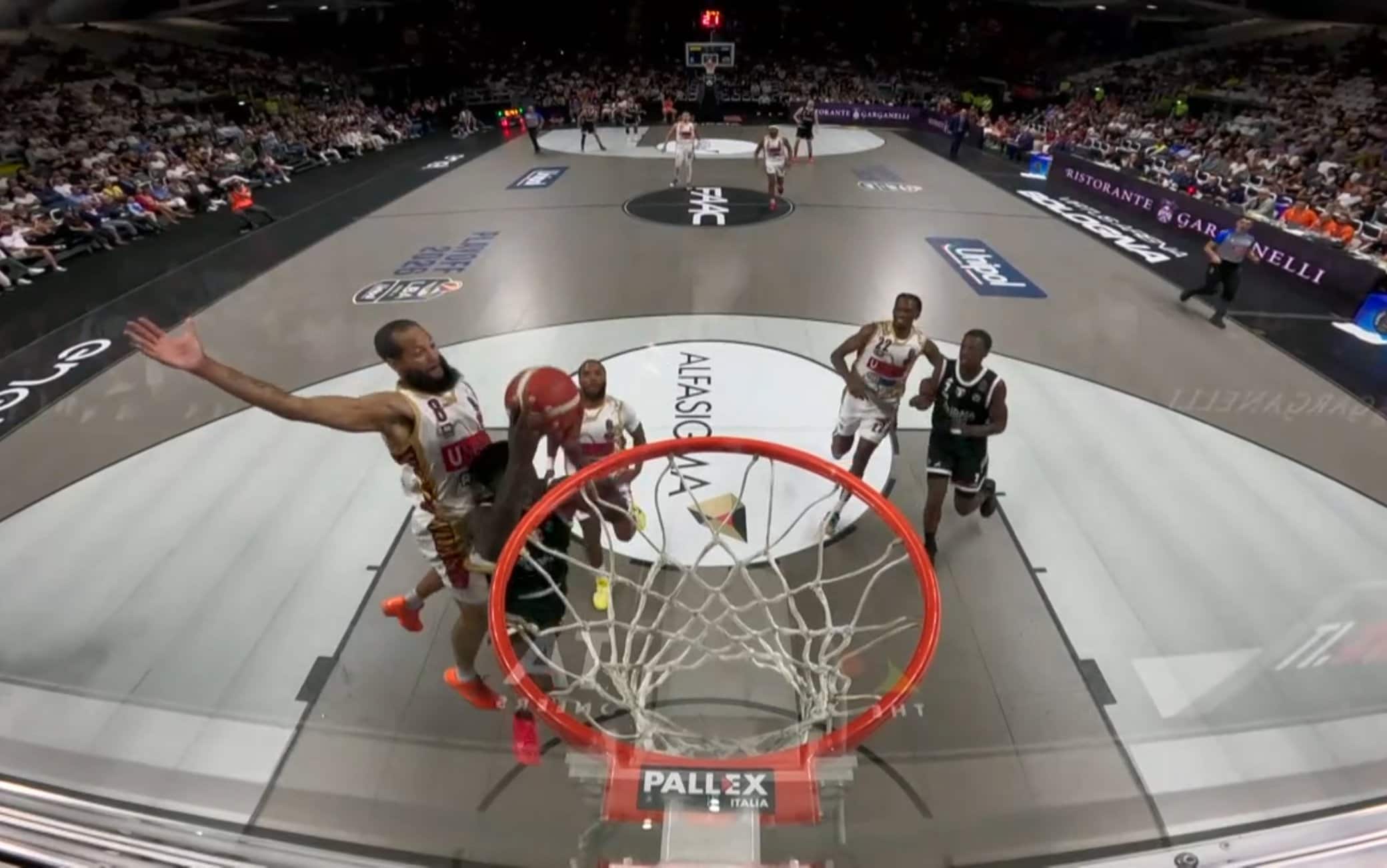 Playoff Serie A, Ky Bowman rimonta e stoppa: cancellato Diouf