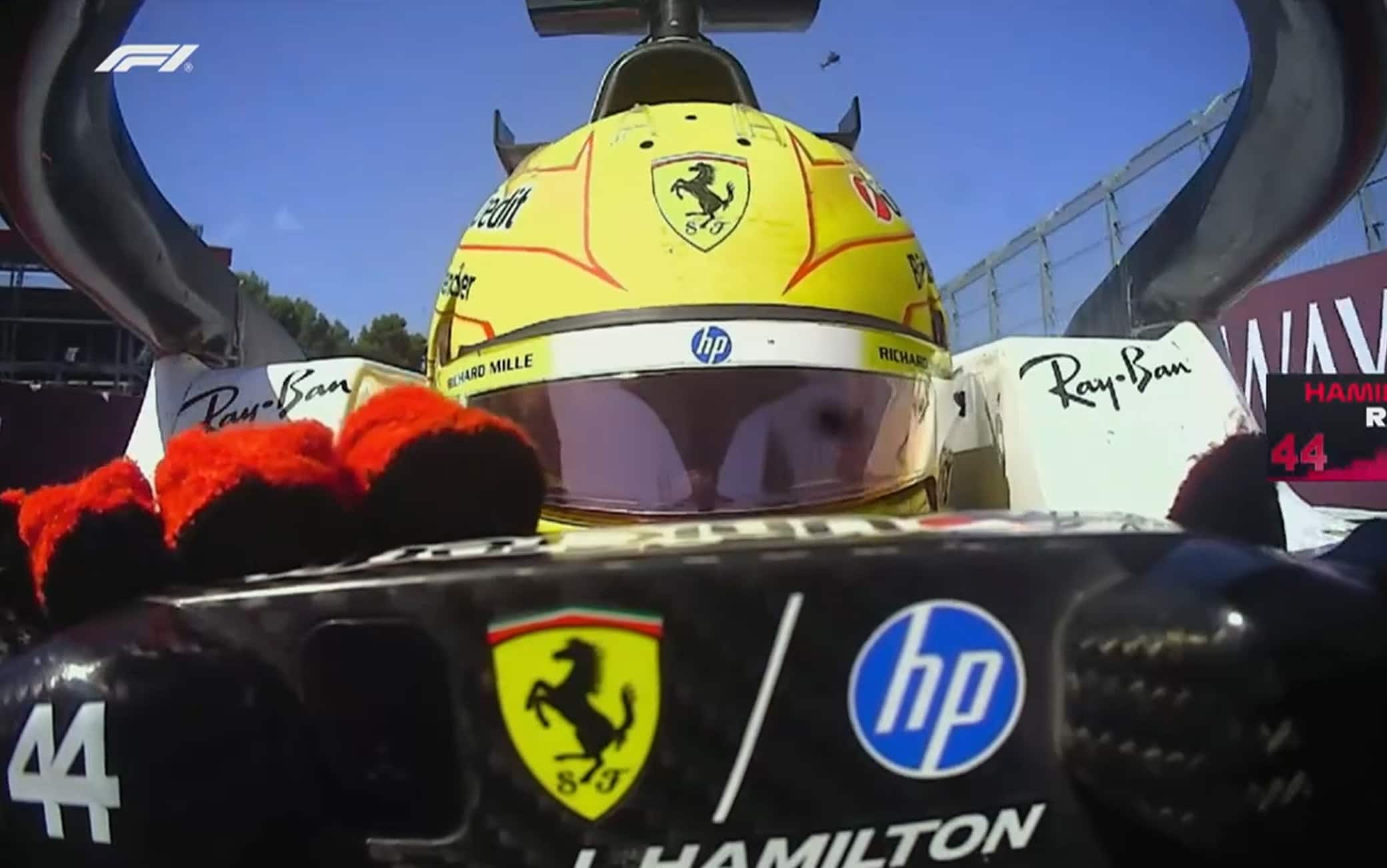 F1, Hamilton ringrazia i tifosi nel team radio: "Mi avete aiutato a ricordare chi sono"
