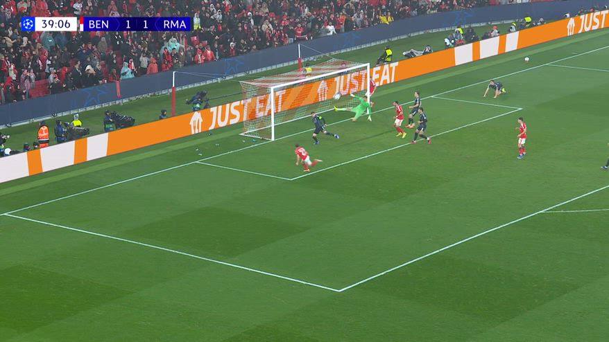 Incredibile Benfica: due gol mangiati in meno di 60 secondi