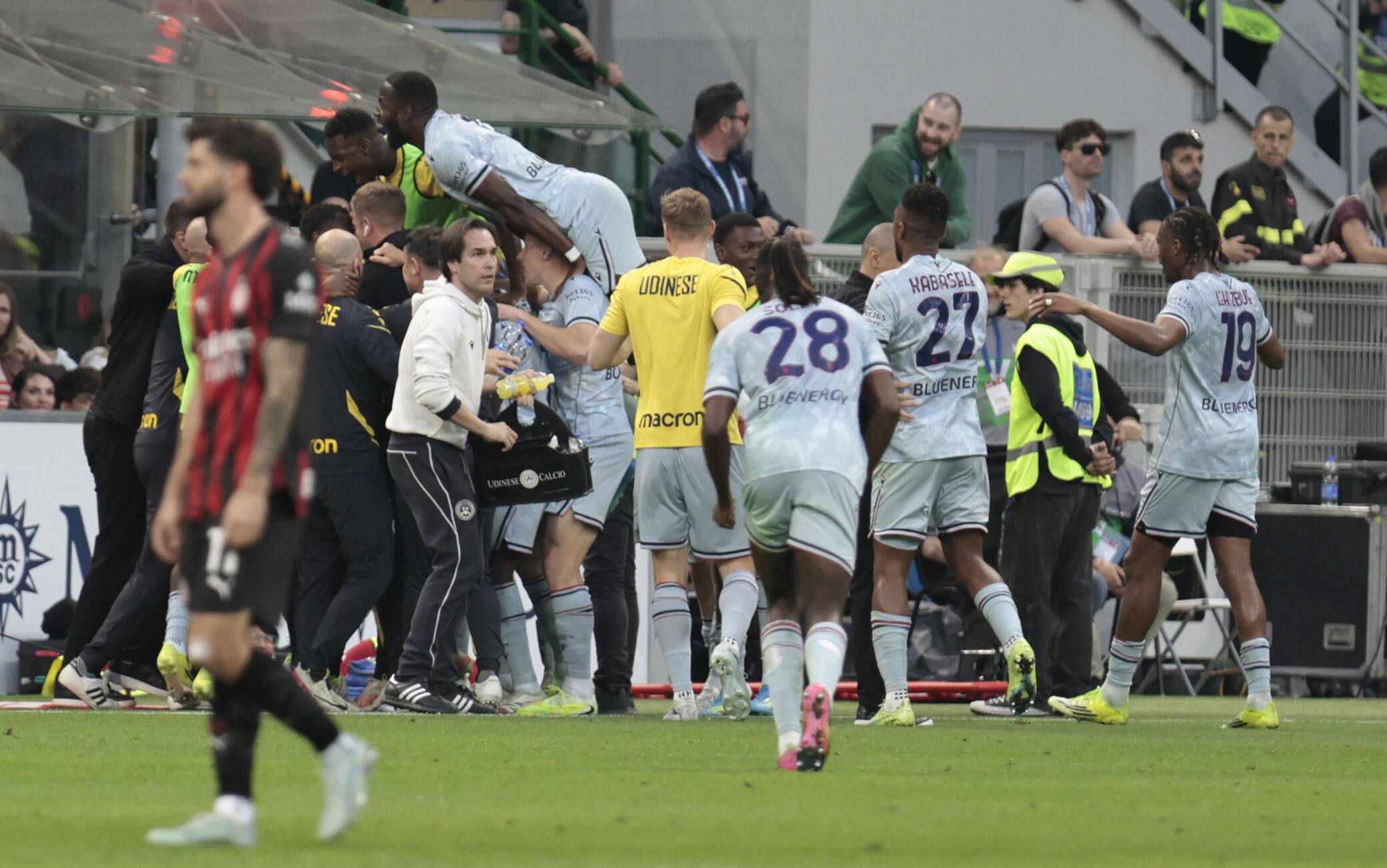 Milan-Udinese 0-3: video, gol e highlights