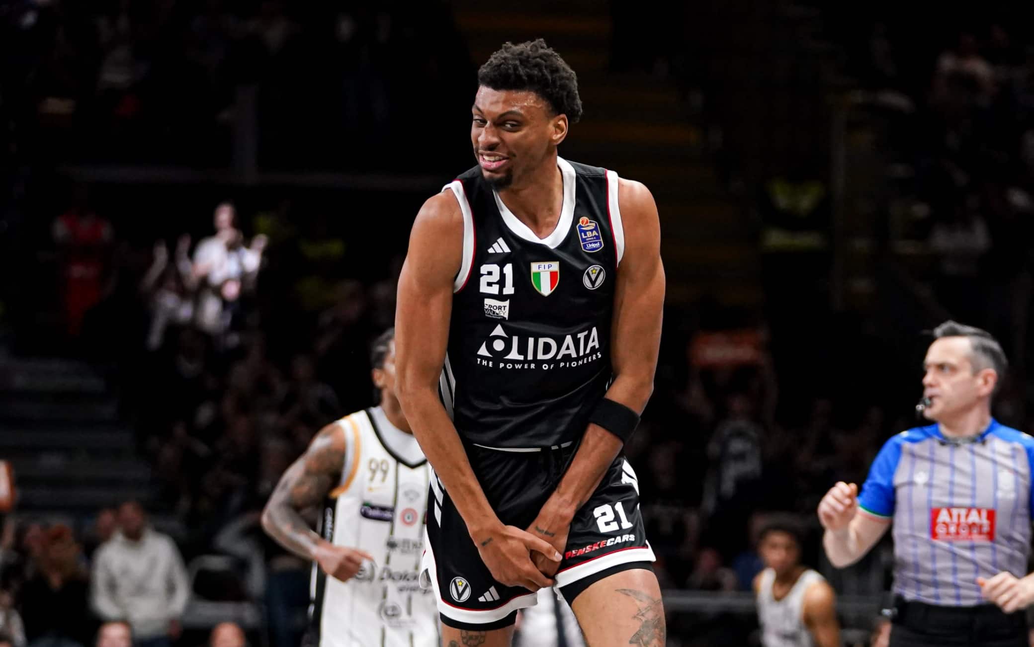 Serie A Basket, frattura alla mano per Derrick Alston Jr: playoff a rischio