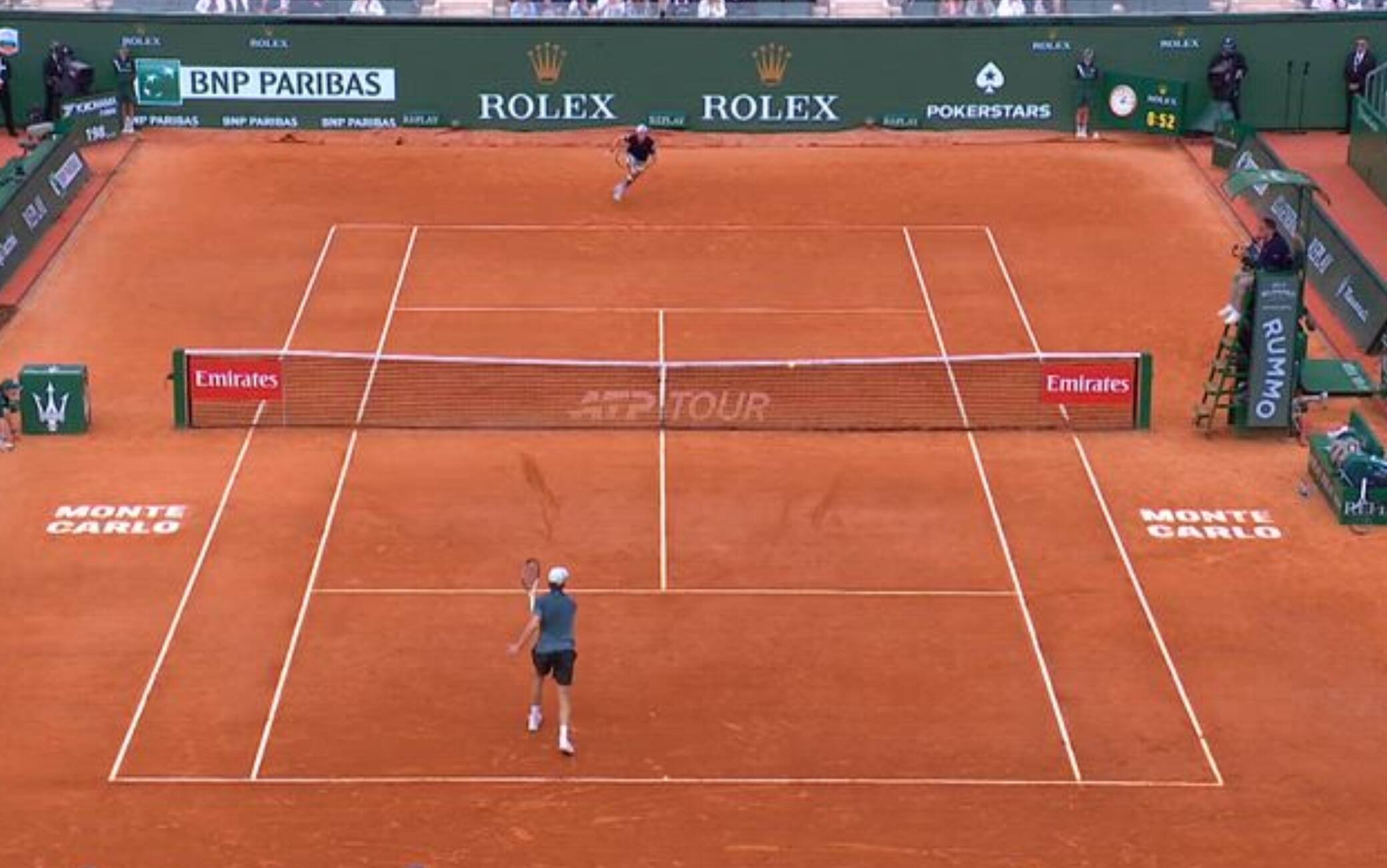 Sinner, che precisione: palla corta millimetrica con Humbert all'Atp Monte-Carlo. VIDEO