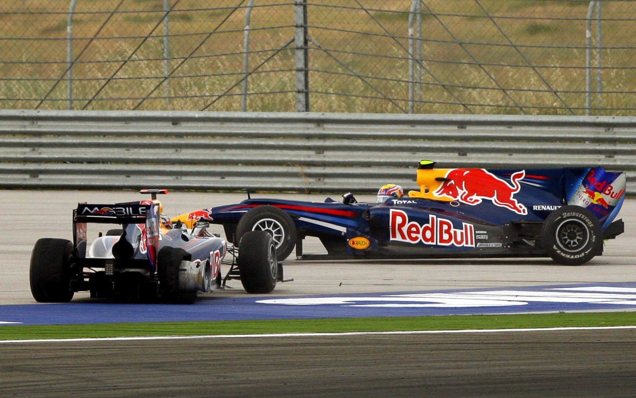 La F1 torna in Turchia: l'incidente tra Webber e Vettel nel 2010. VIDEO