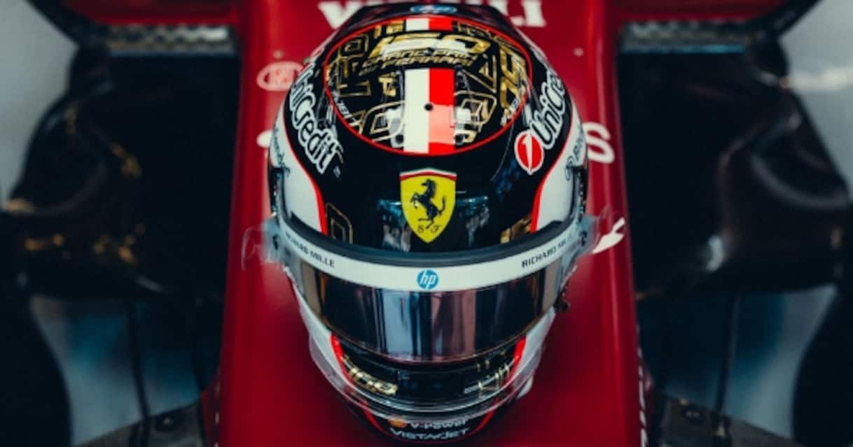 https://sport.sky.it/assets/images/22afe9e5889a4b9aeddd890b9d5489622219cbbd/skysport/it/motori/formula-1/2025/12/05/f1-leclerc-casco-abu-dhabi-150-gp-ferrari/og_casco_leclerc_ferrari.jpg?im=Resize,width=1218
