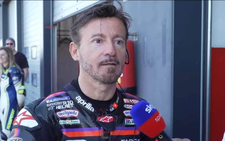 Aprilia Pro Experience, Biaggi: "Momento molto positivo, lo viviamo con serenità"