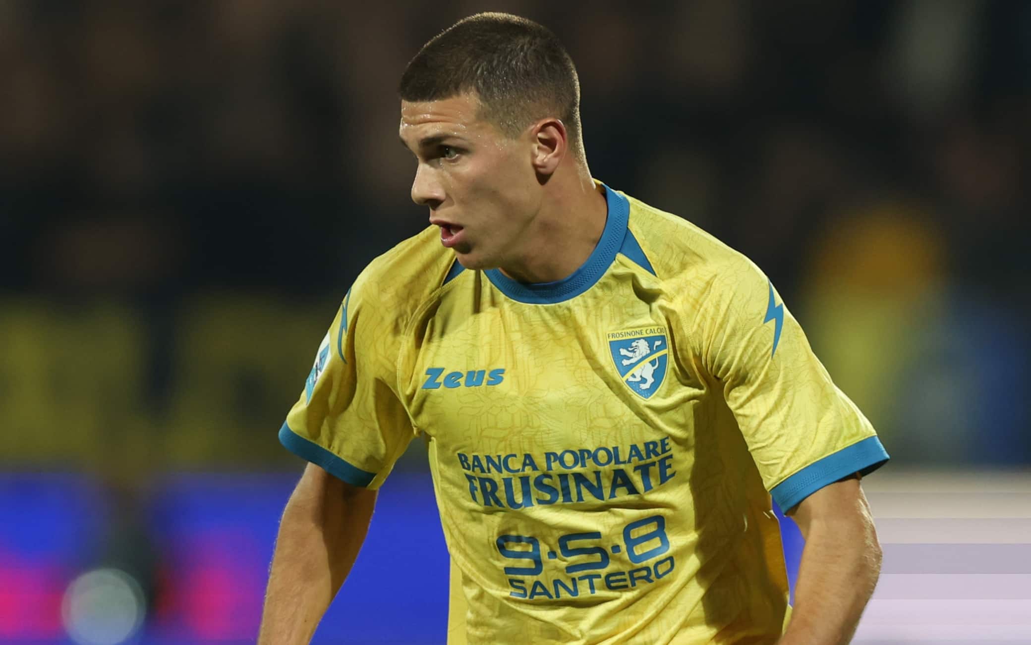 Frosinone-Lecce 5-1: Kvernadze domina la scena e i ciociari volano in classifica
