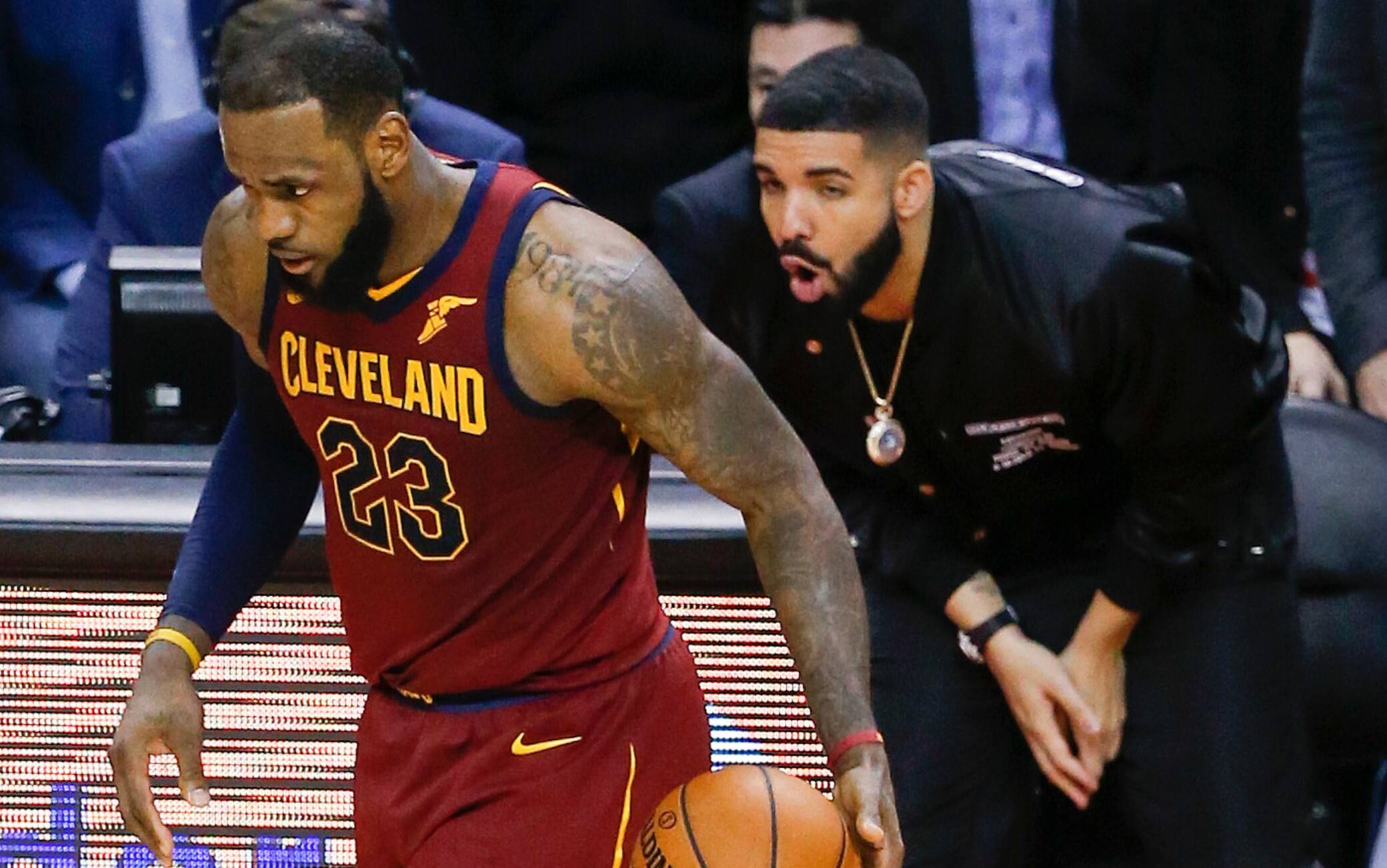 Drake parla male di LeBron James in una nuova canzone: "Hai sempre cambiato squadra"
