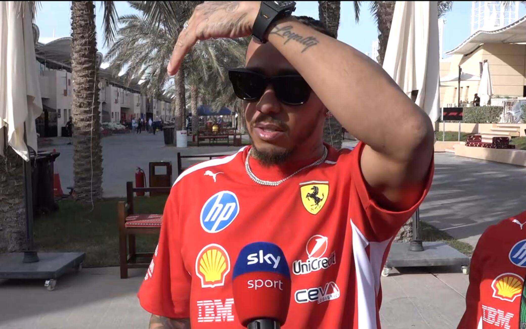 Hamilton: "Test per ora molto condizionati dal vento, è presto per valutare"