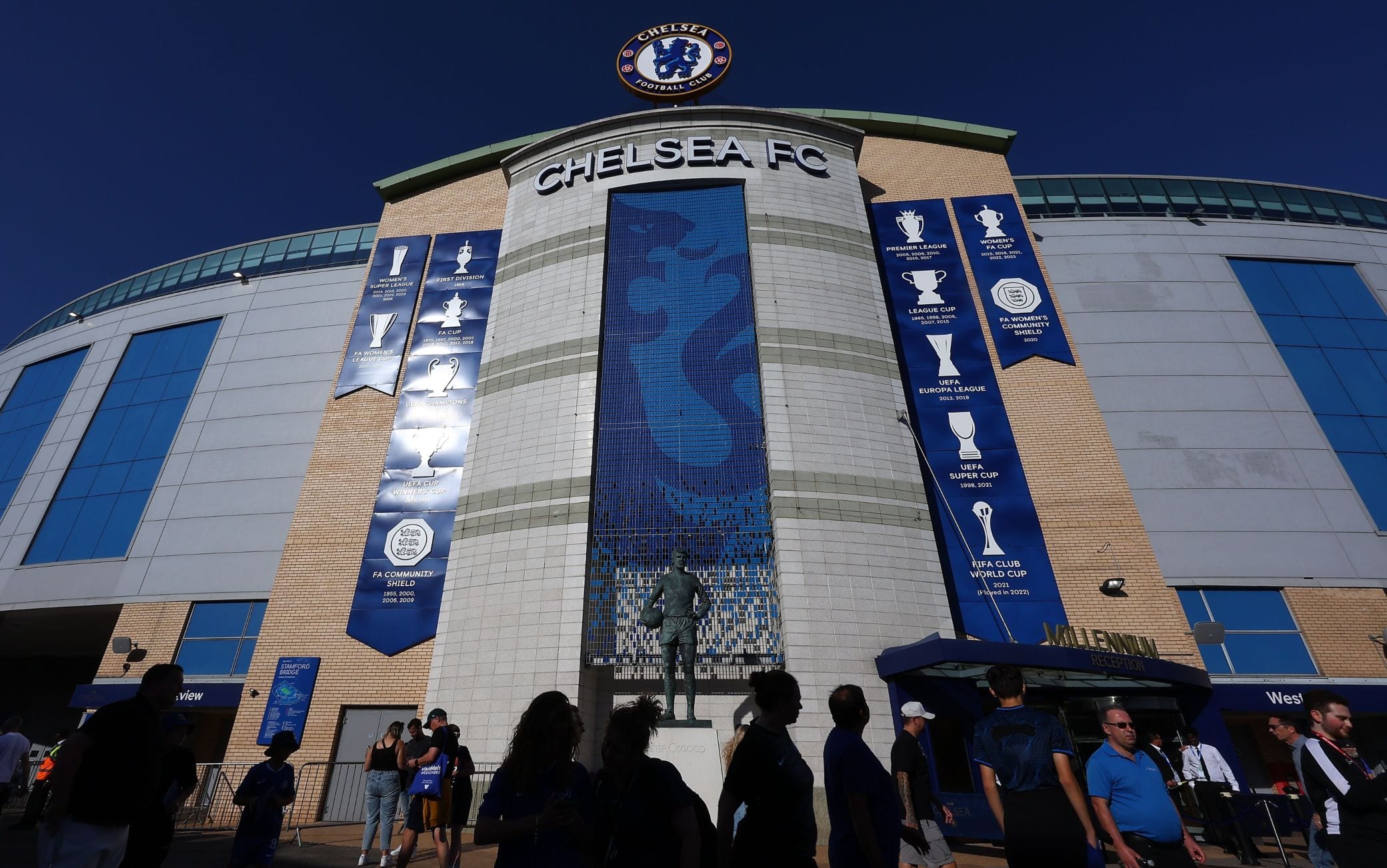 Chelsea, multa da 12,5 milioni di euro e mercato bloccato con la condizionale