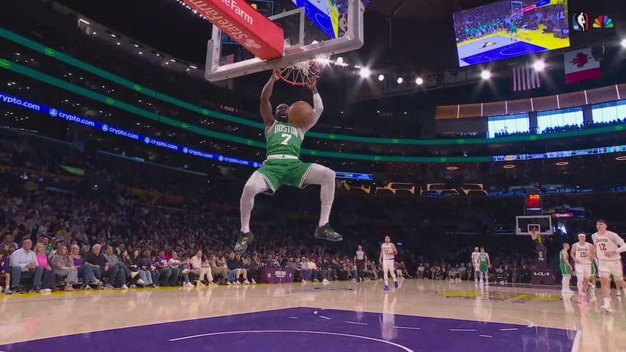 NBA, 32 punti per Jaylen Brown contro i Lakers
