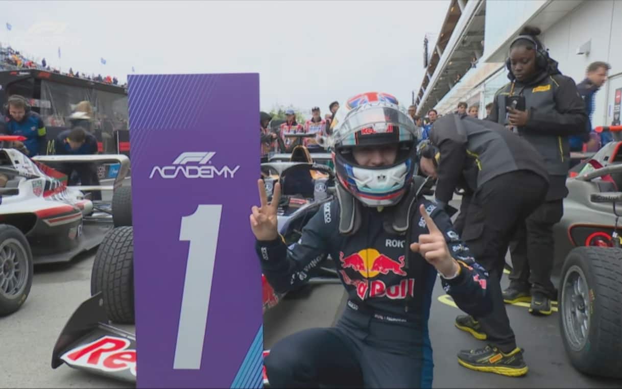 https://sport.sky.it/assets/images/248f4781cc11d24716d1fc5b39256effe10ee150/skysport/it/motori/formula-1/video/2026/05/24/f1-academy-gp-canada-terza-gara-1100396/f1_academy_palmowsky_canada_2026.jpg?im=Resize,width=1218