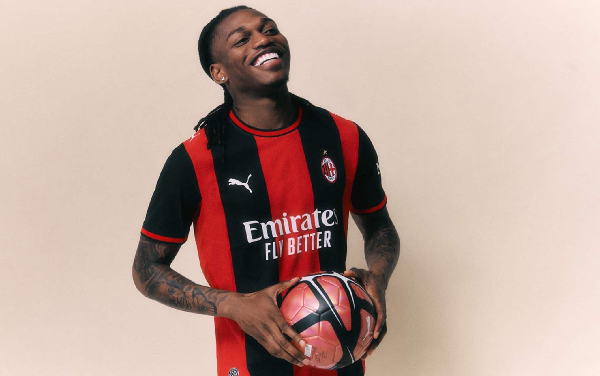 Milan, la nuova maglia home 2026-2027 debutterà contro il Cagliari. FOTO