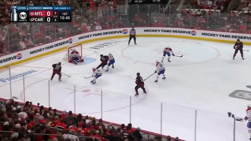 Carolina-Montreal 6-1: highlights Finali Conference NHL