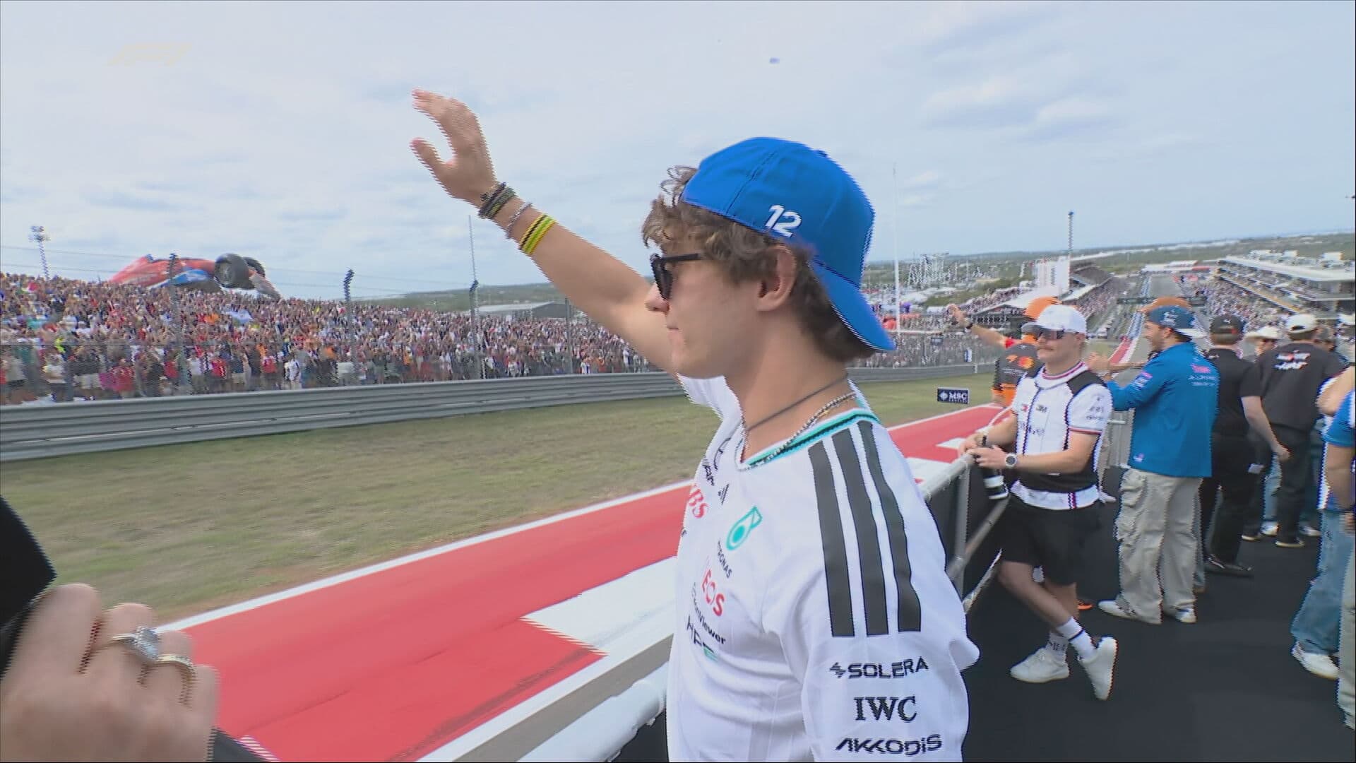 f1