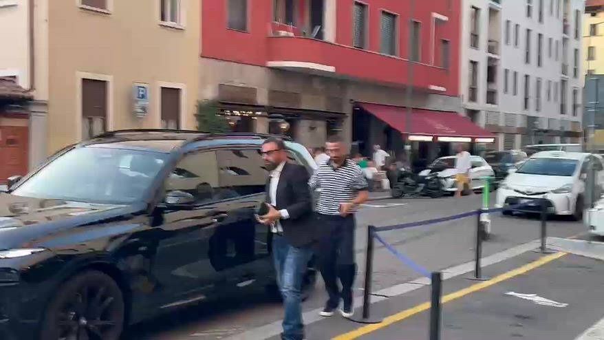 Gila al Milan, il saluto: "Felice di essere qui". Video