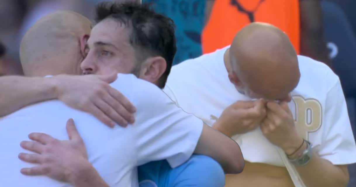 https://sport.sky.it/assets/images/277492c530f14c8a46eca44dd7a9f8e1e325ded1/skysport/it/calcio/premier-league/video/2026/05/24/addio-bernardo-silva-lacrime-guardiola-man-city-aston-villa-1100397/bernardo_guardiola_og.jpg?im=Resize,width=1218
