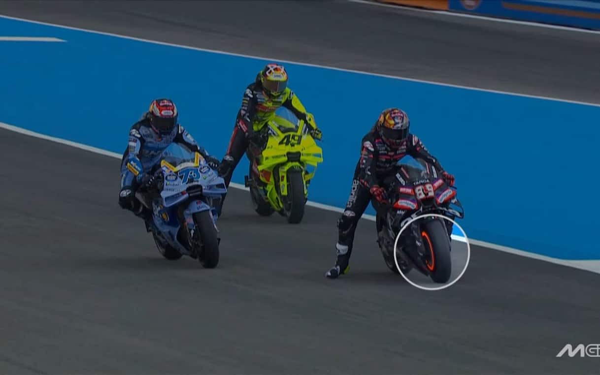 https://sport.sky.it/assets/images/27781103f2e7f8e1ed5b34a3054ebf97e3d60888/skysport/it/motori/motogp/video/2026/04/25/martin-problema-ruota-anteriore-sky-sport-tech-jerez-video-1092909/frame_martin.jpg?im=Resize,width=1218